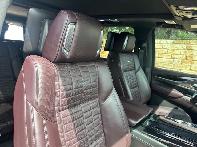 2022 Cadillac Escalade 4WD Sport Platinum