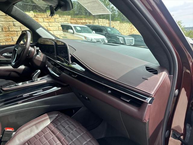 2022 Cadillac Escalade 4WD Sport Platinum