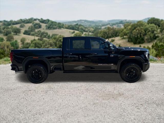 2026 GMC Sierra 2500HD Crew Cab, Standard Bed, Denali Ultimate, 4WD