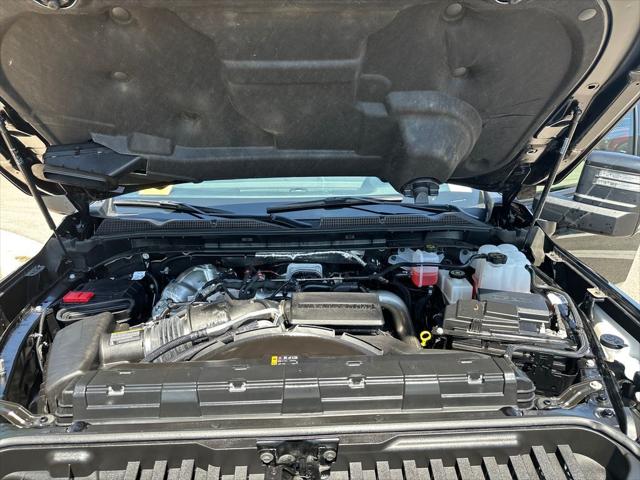 2026 GMC Sierra 2500HD Crew Cab, Standard Bed, Denali Ultimate, 4WD