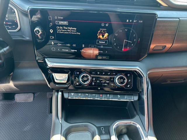 2026 GMC Sierra 2500HD Crew Cab, Standard Bed, Denali Ultimate, 4WD
