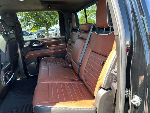 2026 GMC Sierra 2500HD Crew Cab, Standard Bed, Denali Ultimate, 4WD