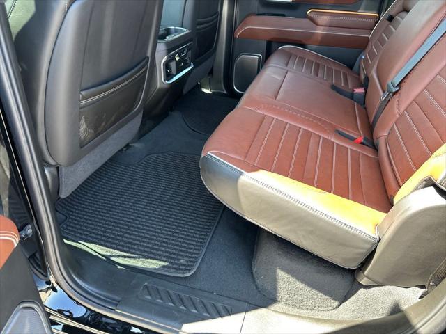 2026 GMC Sierra 2500HD Crew Cab, Standard Bed, Denali Ultimate, 4WD