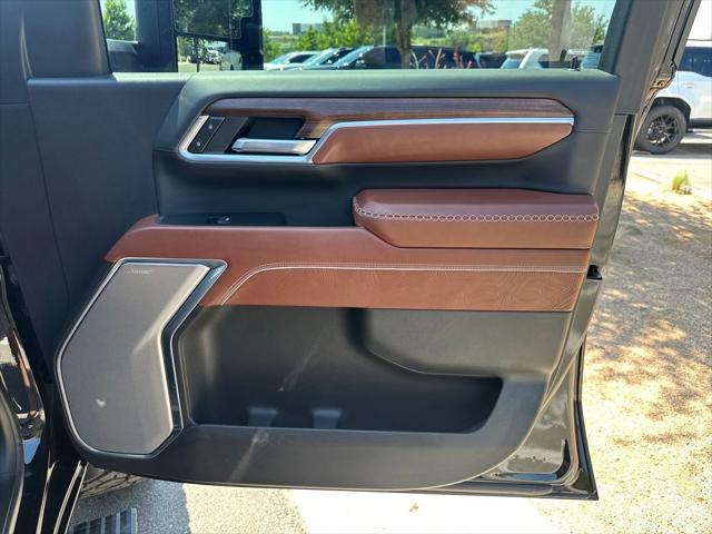2026 GMC Sierra 2500HD Crew Cab, Standard Bed, Denali Ultimate, 4WD