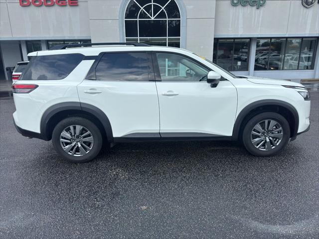 2024 Nissan Pathfinder SV FWD