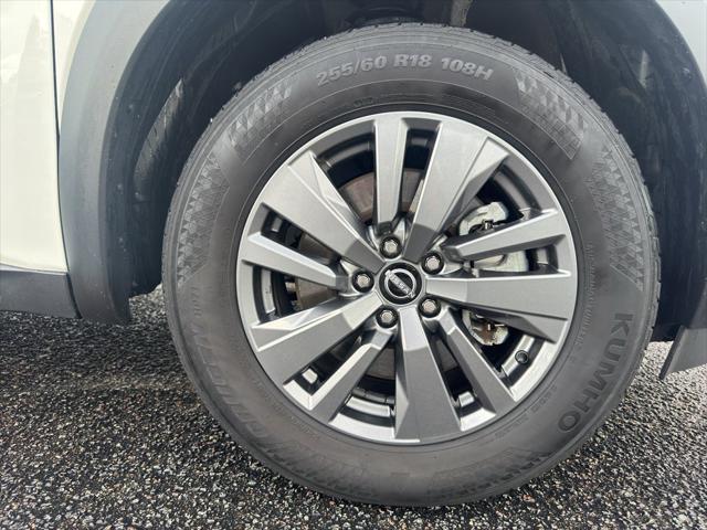 2024 Nissan Pathfinder SV FWD