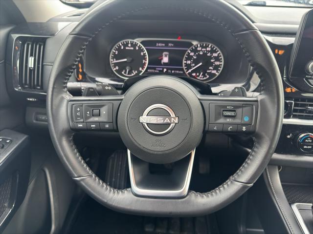 2024 Nissan Pathfinder SV FWD