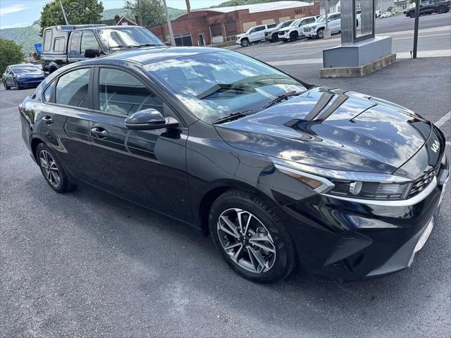 2023 Kia Forte LXS 2023 Kia Forte LXS