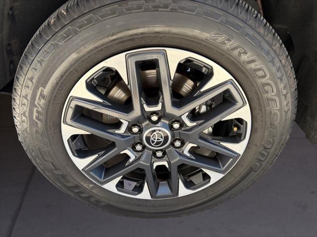 2024 Toyota Tundra Limited - Photo 14