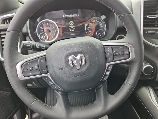 2025 Ram 1500 Big Horn Crew Cab 4x4 5'7" Box