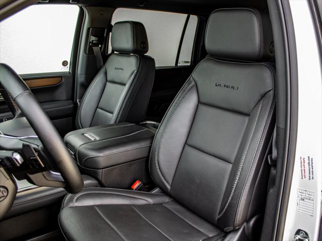 2025 GMC Yukon XL 4WD Denali