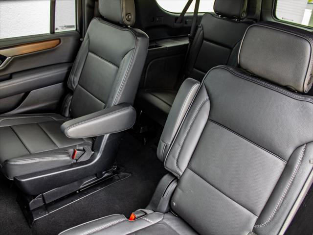 2025 GMC Yukon XL 4WD Denali