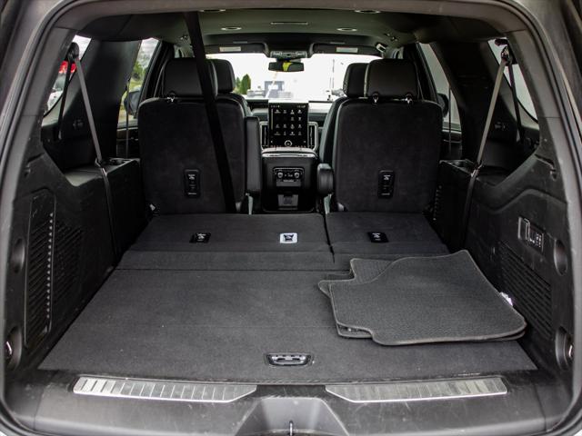 2025 GMC Yukon XL 4WD Denali