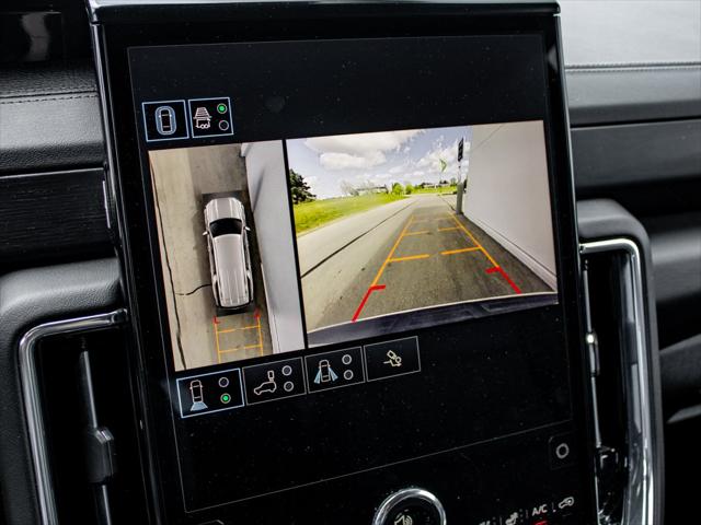 2025 GMC Yukon XL 4WD Denali