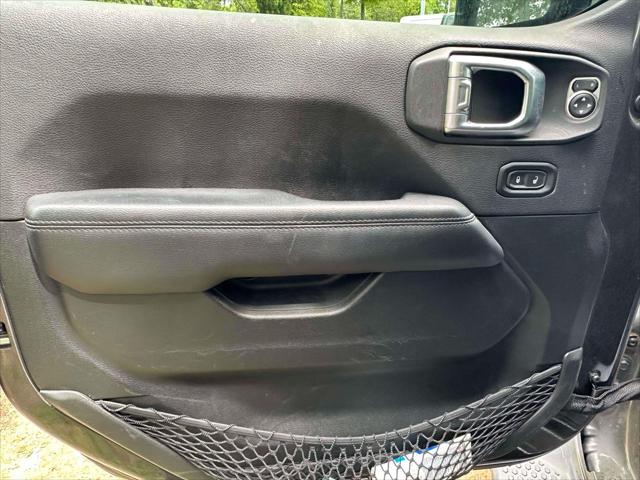 2020 Jeep Wrangler Sahara Altitude 4x4