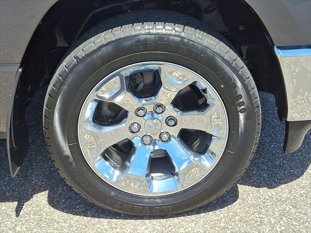 2019 Ram 1500 Big Horn/Lone Star Crew Cab 4x4 6'4" Box