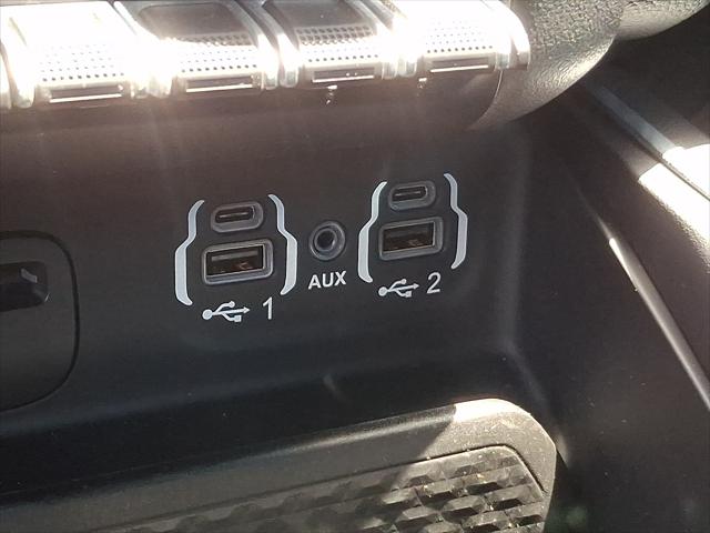 2019 Ram 1500 Big Horn/Lone Star Crew Cab 4x4 6'4" Box