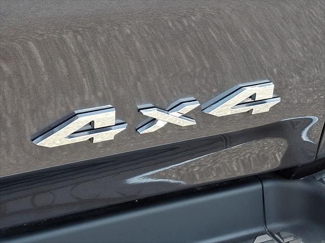 2019 Ram 1500 Big Horn/Lone Star Crew Cab 4x4 6'4" Box