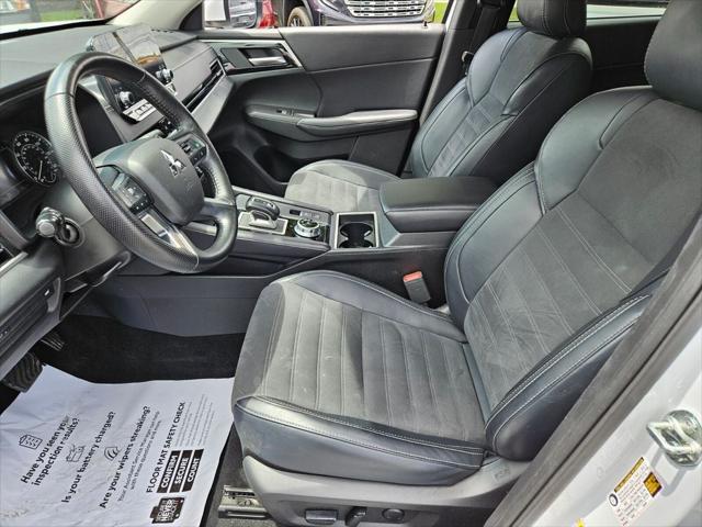2024 Mitsubishi Outlander SE Black Edition S-AWC