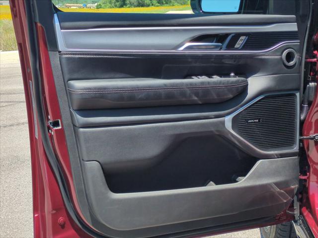 2026 Jeep Grand Wagoneer L 4x4