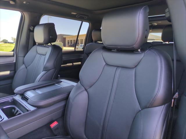 2026 Jeep Grand Wagoneer L 4x4
