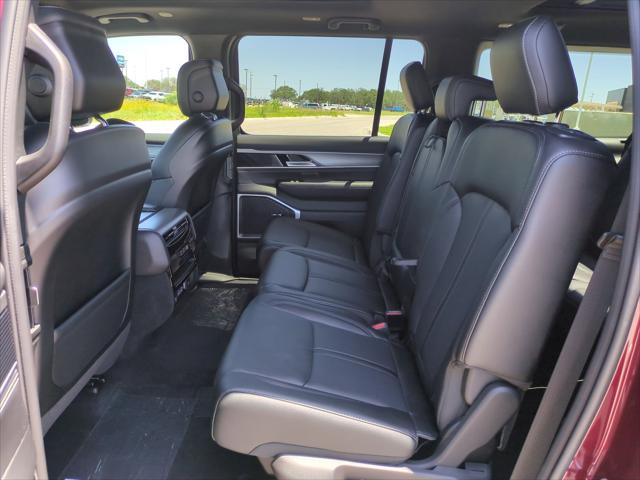 2026 Jeep Grand Wagoneer L 4x4