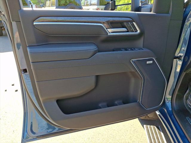 2026 Chevrolet Silverado 2500HD Crew Cab, Standard Bed, LTZ, 4WD