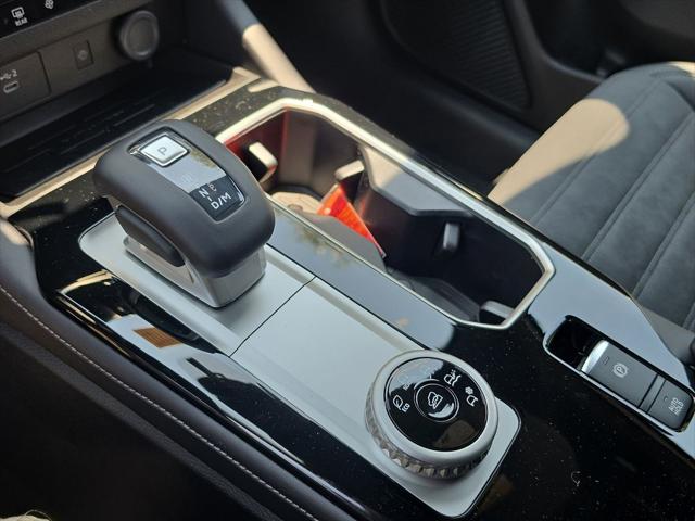2026 Mitsubishi Outlander LE 1.5T 2WD
