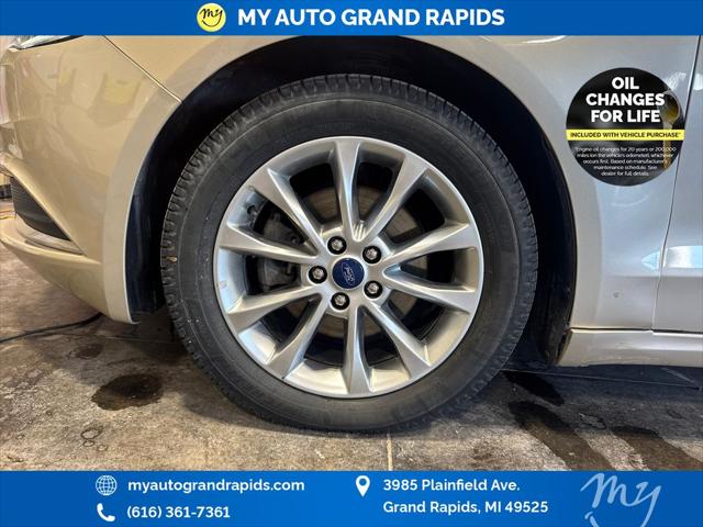 2017 Ford Fusion SE