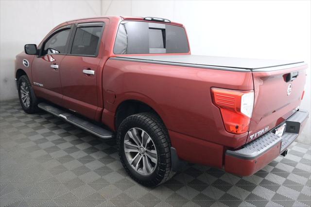 2017 Nissan Titan SL
