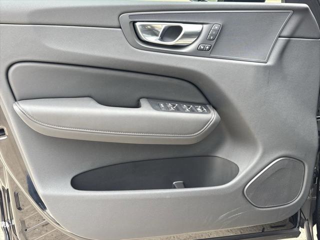 2026 Volvo XC60 Plug-In Hybrid Plus, T8 AWD Electric/Gasoline, Dark