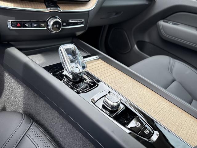 2026 Volvo XC60 Plug-In Hybrid Plus, T8 AWD Electric/Gasoline, Dark