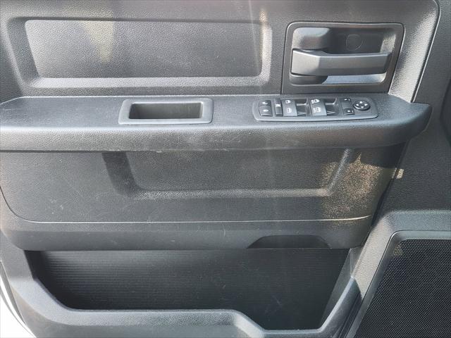 2022 Ram 1500 Classic Tradesman Crew Cab 4x4 5'7" Box