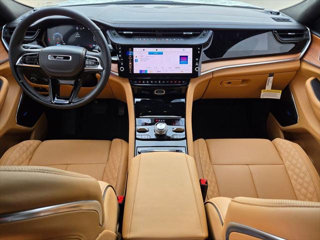 2026 Jeep Grand Cherokee Summit 4x4