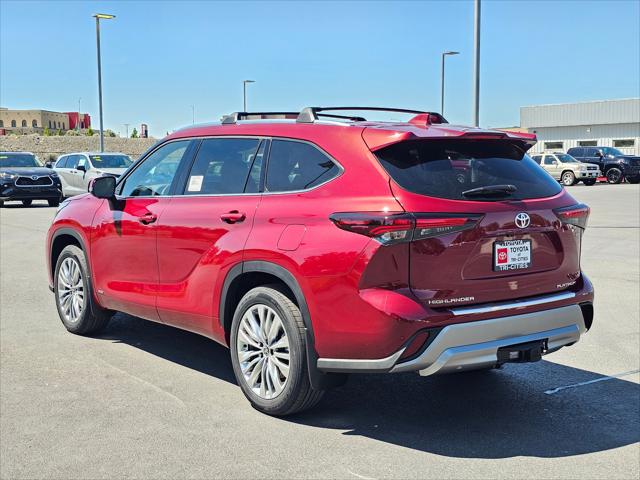 2026 Toyota Highlander Hybrid Platinum