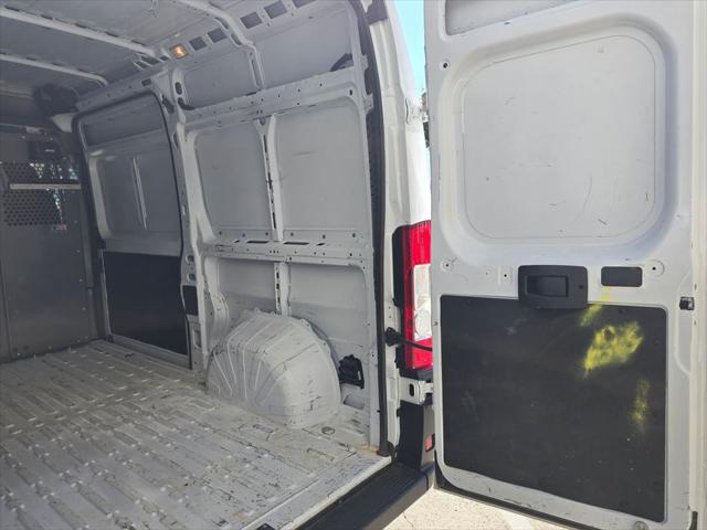 2024 Ram ProMaster 2500 Cargo Van Tradesman High Roof 136" WB w/Pass Seat