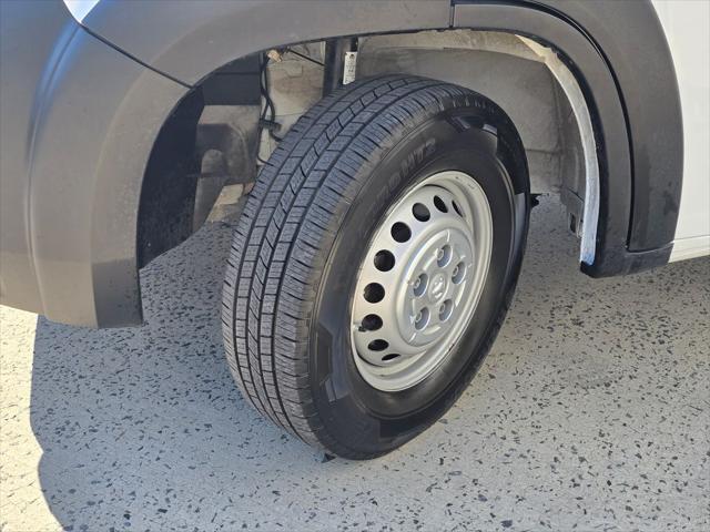 2024 Ram ProMaster 2500 Cargo Van Tradesman High Roof 136" WB w/Pass Seat