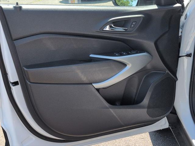 2026 Chevrolet Trax FWD LS