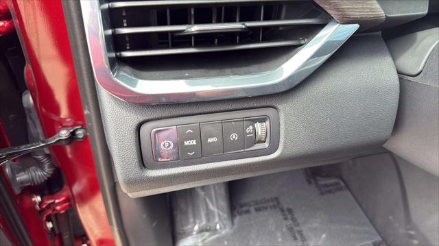 2026 GMC Acadia Denali AWD