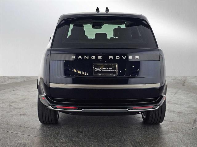 2026 Land Rover Range Rover P400 SE 7 Seat
