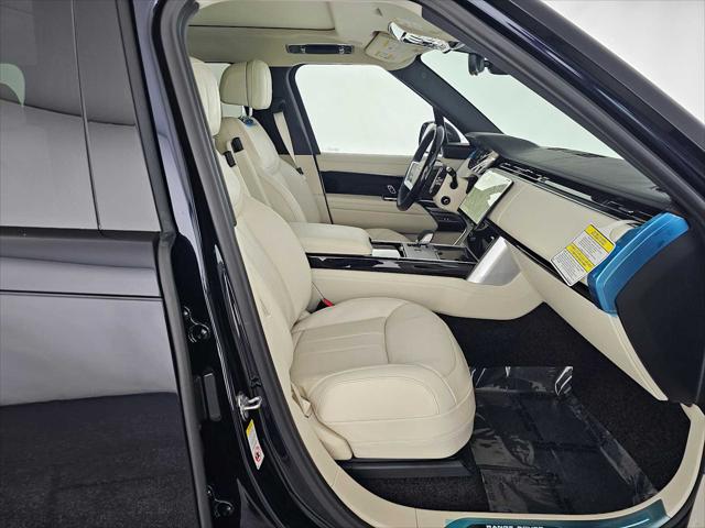 2026 Land Rover Range Rover P400 SE 7 Seat