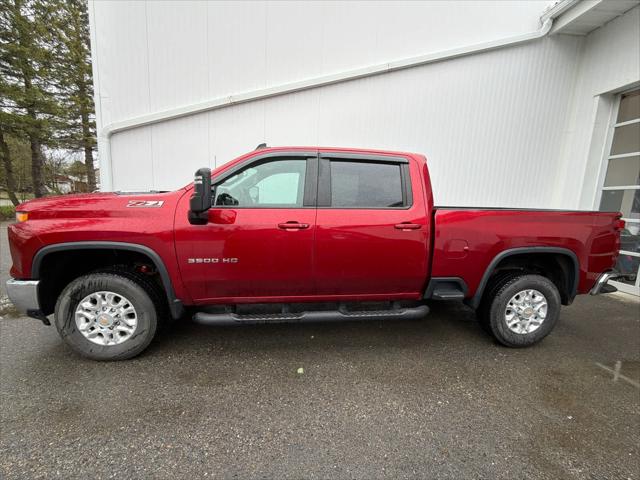 2024 Chevrolet Silverado 3500HD 4WD Crew Cab Standard Bed LT
