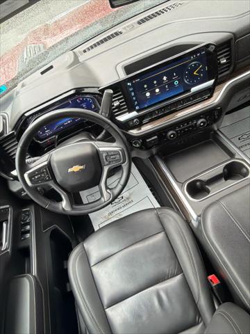 2024 Chevrolet Silverado 3500HD 4WD Crew Cab Standard Bed LT