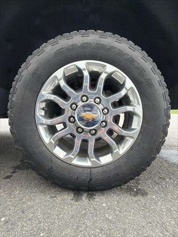 2024 Chevrolet Silverado 2500HD 4WD Crew Cab Standard Bed LTZ