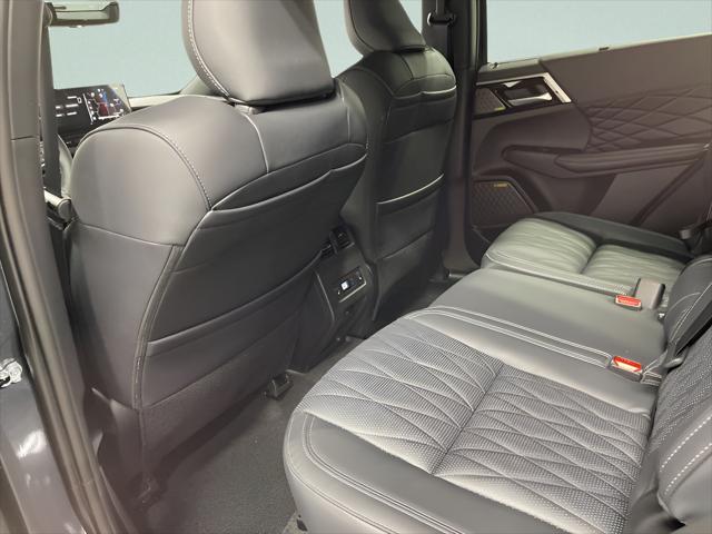 2026 Mitsubishi Outlander BLACK EDITION S-AWC