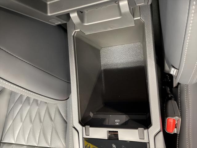 2026 Mitsubishi Outlander BLACK EDITION S-AWC