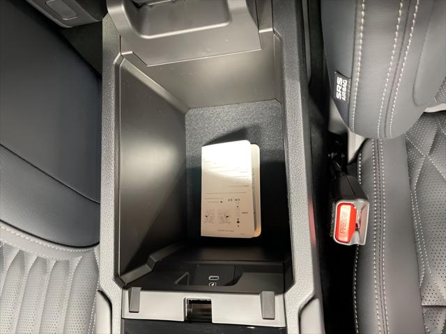 2026 Mitsubishi Outlander PHEV SEL S-AWC