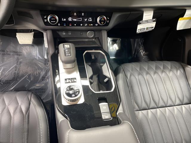 2026 Mitsubishi Outlander PHEV SEL S-AWC