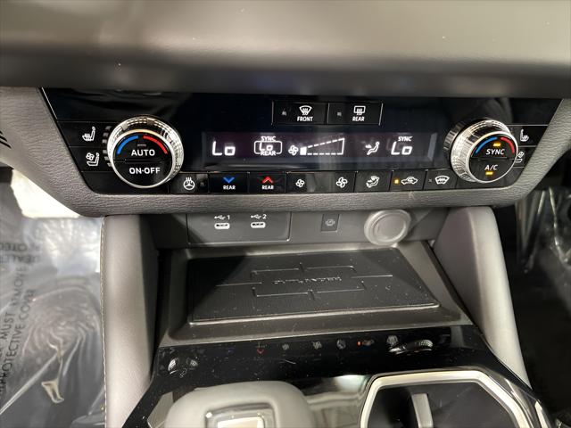 2026 Mitsubishi Outlander PHEV SEL S-AWC