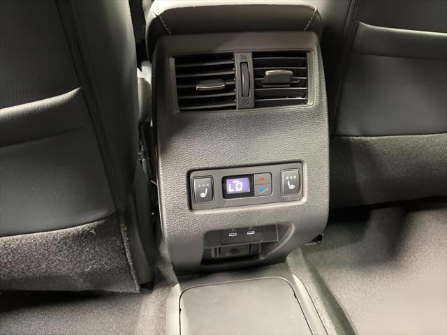2026 Mitsubishi Outlander PHEV SEL S-AWC